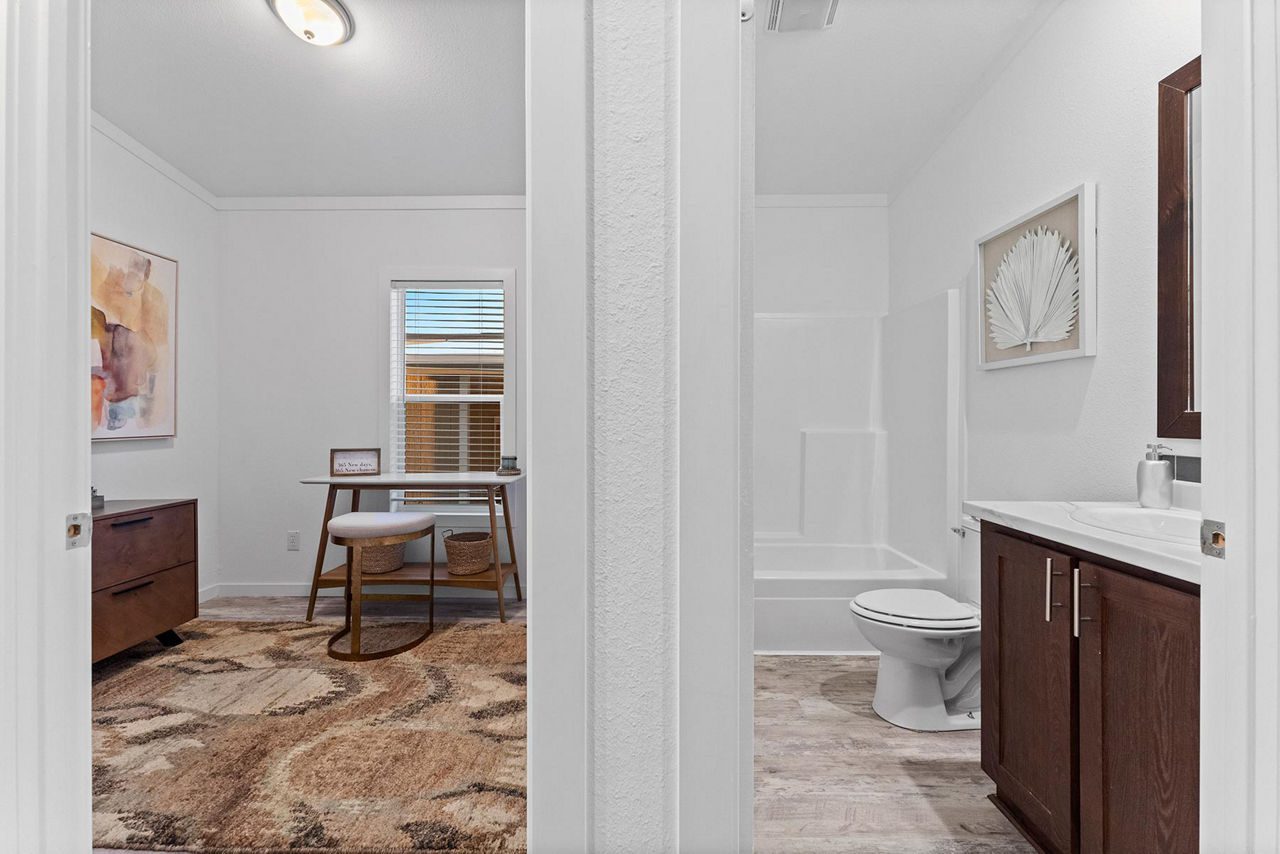 Innovation 1668H Bath 2