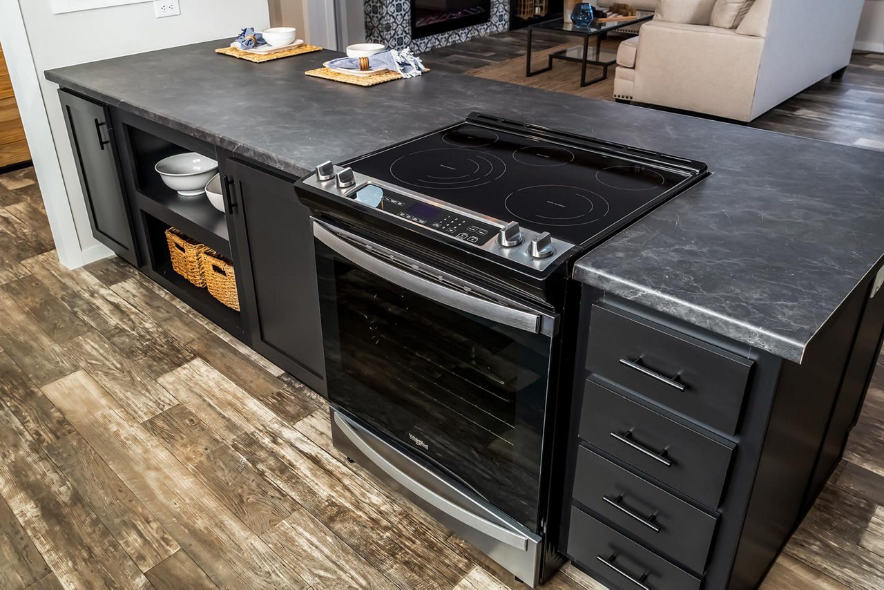 Pontchartrain Kitchen 7