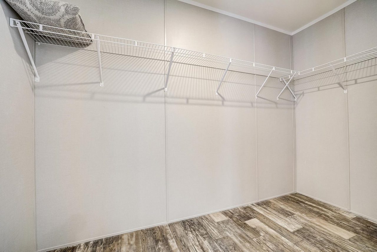 The Desire Primary Closet